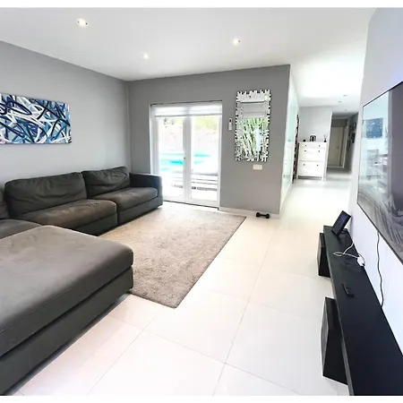 Villa Infinity Exclusive *