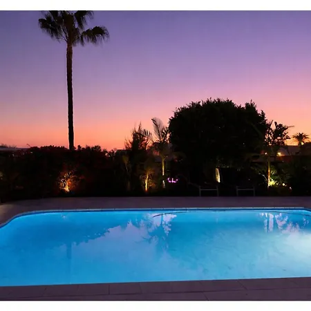 Villa Infinity Exclusive