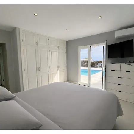 Infinity Exclusive *