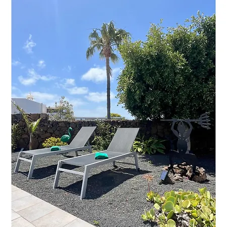 Infinity Exclusive * Tías