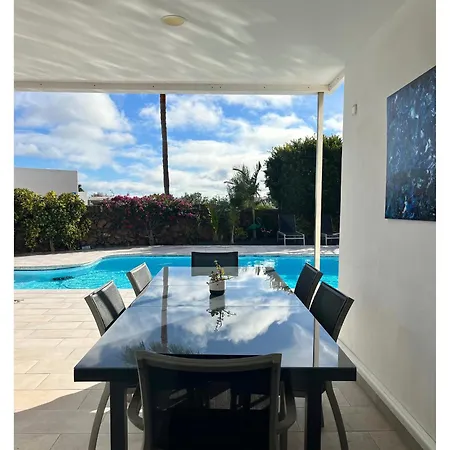 Infinity Exclusive Apartmán Tías