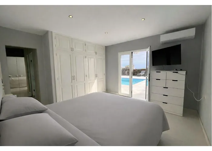 Infinity Exclusive *