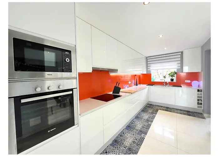 Infinity Exclusive Тиас